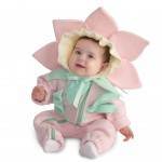 bebelus simpatic ca o floare (http.images.buycostumes.com) bebelus simpatic ca o floare (http.images.buycostumes.com)