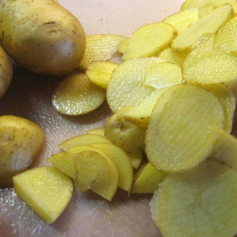 Cartofi gratinati
