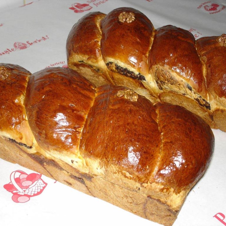 Cozonaci moldovenesti