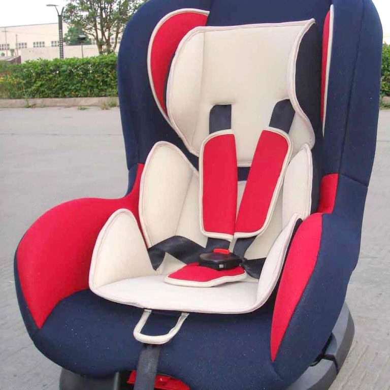 Unde amplasam scaunul auto pentru bebelus?