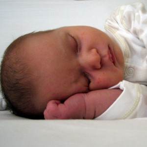 bebelus care doarme (www.blissfule.me)