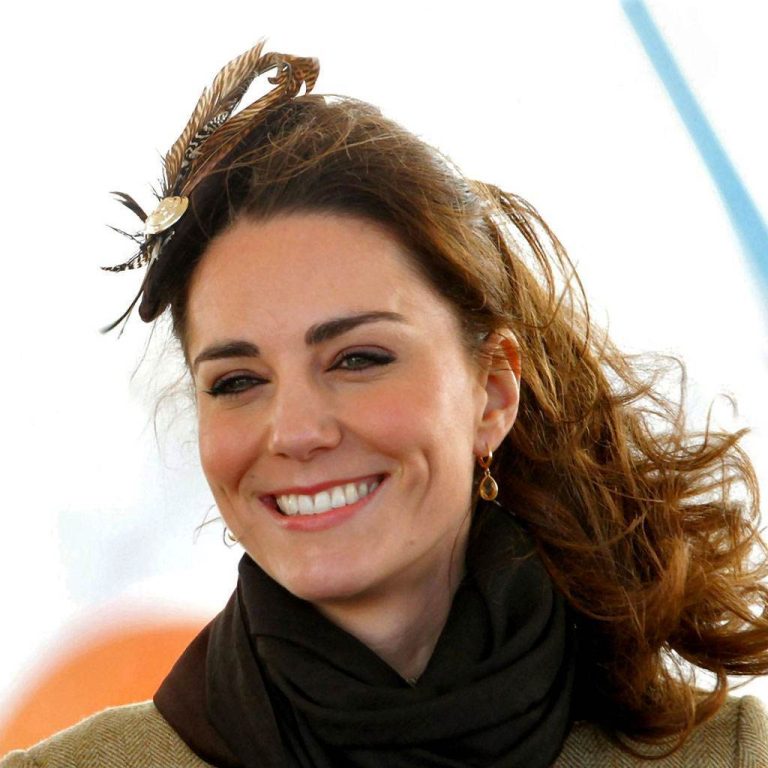 Kate Middleton, insarcinata cu gemeni