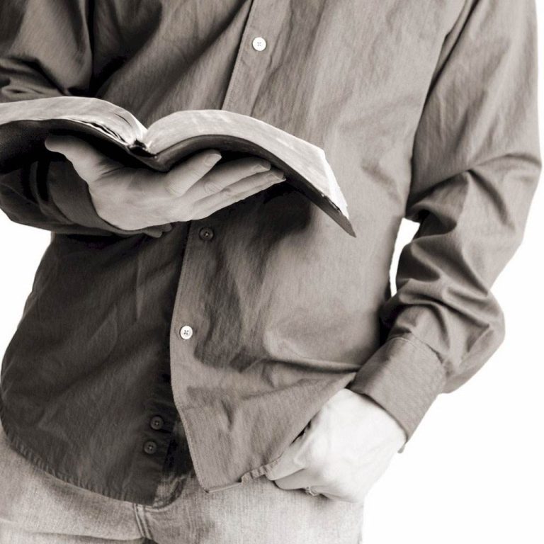 Adolescenta iubeste un profesor…
