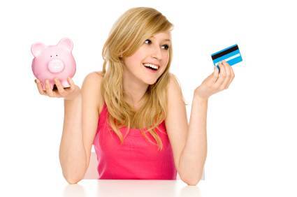 Adolescentul si dependenta financiara de banii parintilor