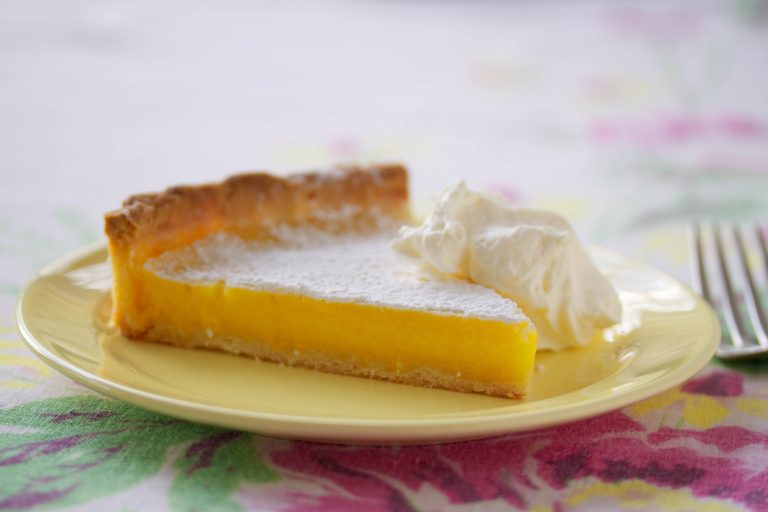 Tarta cu crema de ananas