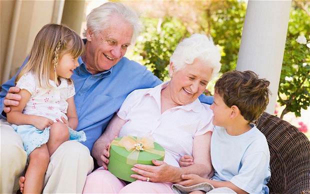 4 probleme care apar cand locuim cu bunicii