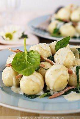 Gnocchi umplute cu branza ricotta