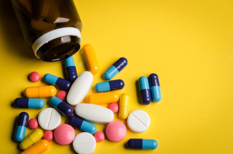 Cele mai periculoase combinatii de medicamente si alimente