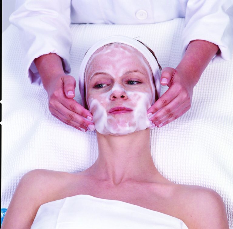 Facial Bar by Repêchage
