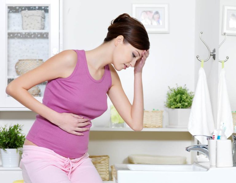 Durerile abdominale in sarcina – cand sa te ingrojorezi