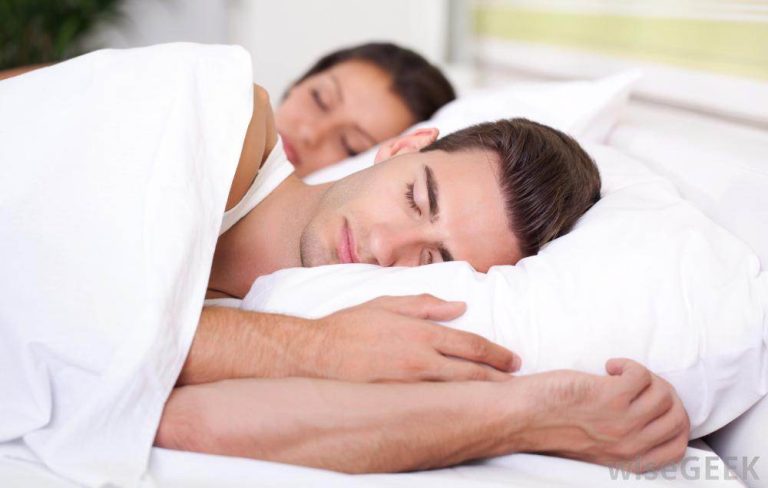 Ce face corpul uman in timpul somnului