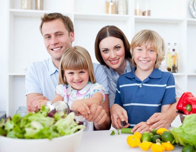 De ce sa luam masa in familie?