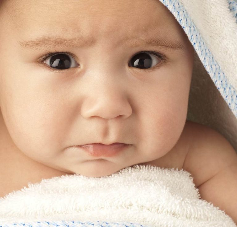 De ce e bebe suparat?