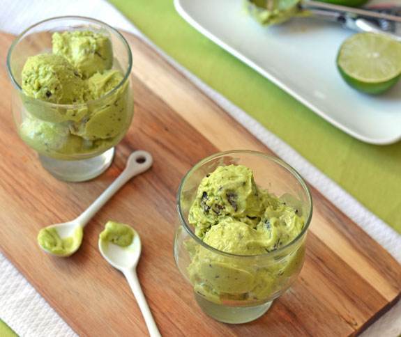 Inghetata de avocado si kiwi