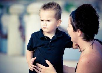 4 greseli in educatia copiilor pe care parintii le fac fara sa vrea