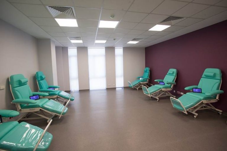 Centrul de tratare a cancerului Amethyst Cluj ofera servicii de chimioterapie si camere implantabile decontate de CAS