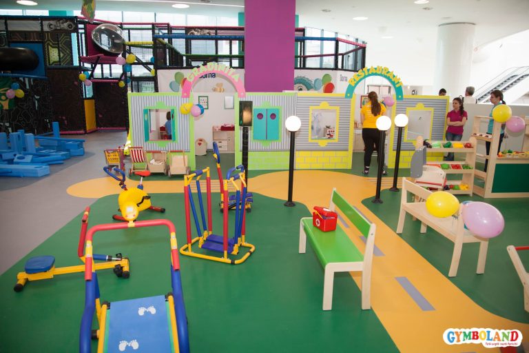 Pogonici face recrutari la Mega Mall!