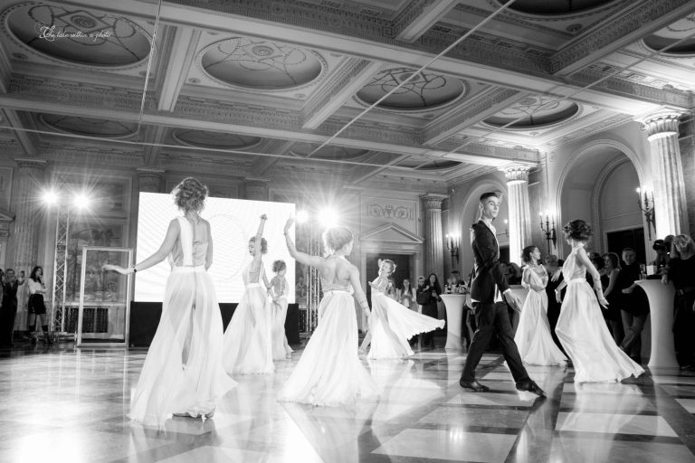 FREYWILLE a dezvaluit aseara THE ULTIMATE KISS – o declaratie a iubirii pure