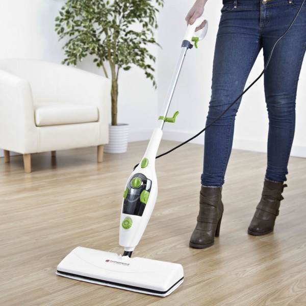 Merita sa cumparam un mop cu aburi? Tu stii cum il alegi pe cel mai bun?