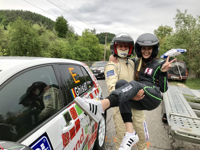 Mașina care le-a fascinat pe cele mai frumoase femei