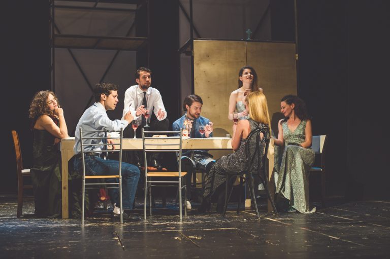 Platforma Internațională de Teatru București #5 –  istoria cu i mic