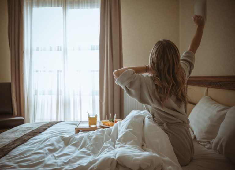 Cum dotăm camera de hotel cu echipamente profesionale