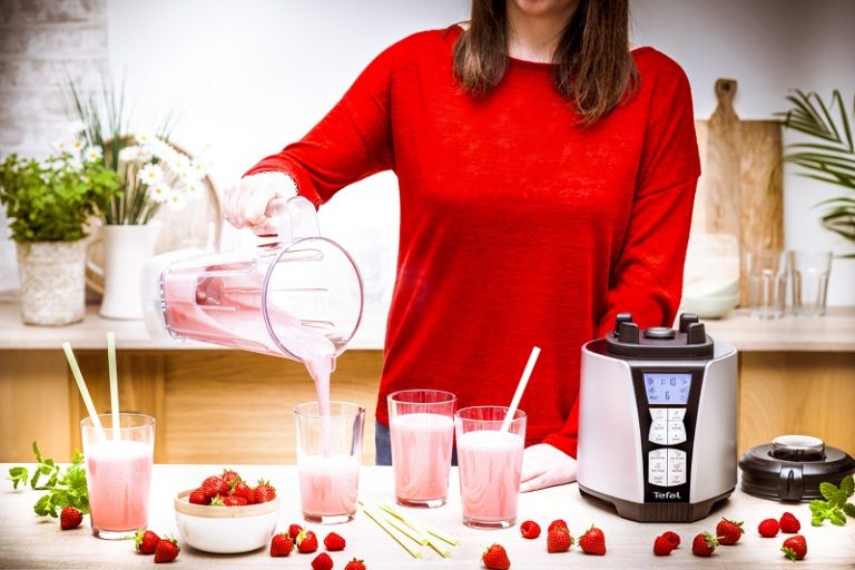 Preparate fine și gustoase cu blenderul de mare viteză Ultrablend+ de la Tefal