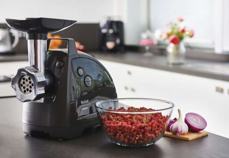 Pregătiri de sezon cu Tefal HV8 Plus