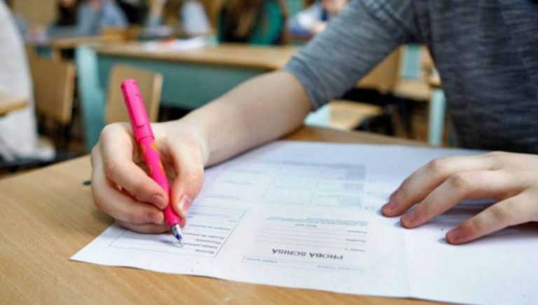 Evaluarea Națională 2020. Absolvenții de clasa a opta susțin miercuri proba de Matematică
