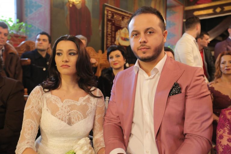 Jaf de proporții. Casa fiului senatorului Niculae Bădălău, prădată de hoți