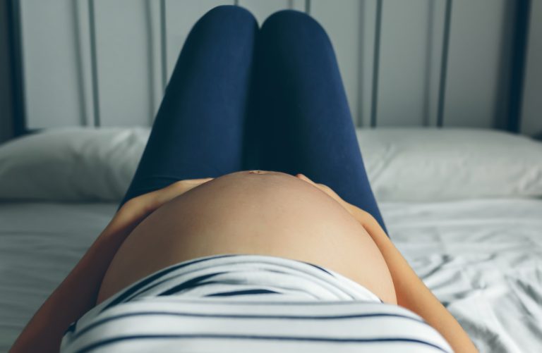 3 moduri de a creste natural nivelul scazut de progesteron in timpul sarcinii