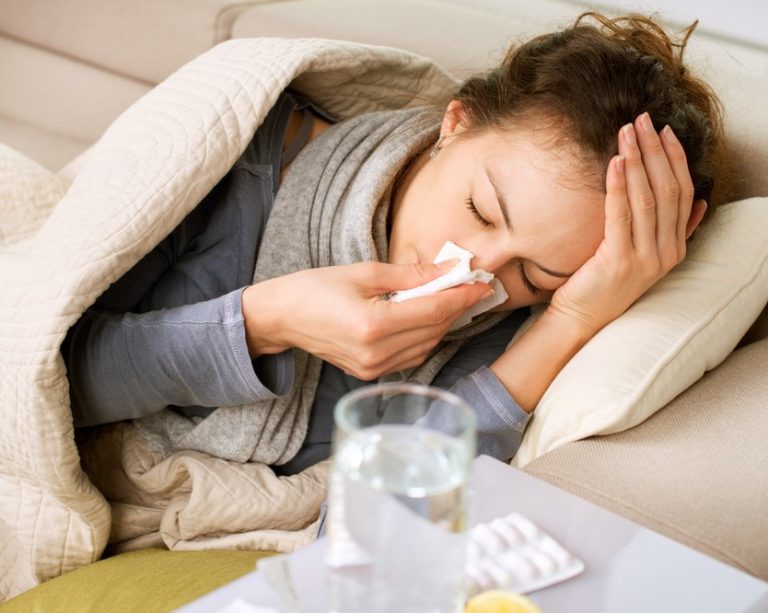 10 vitamine și minerale care te ajută să scapi mai ușor de gripă