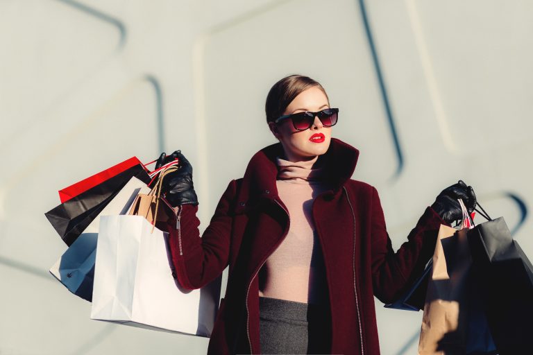 Shoppingul compulsiv: ce emoții încercăm să controlăm și cum putem să le gestionăm