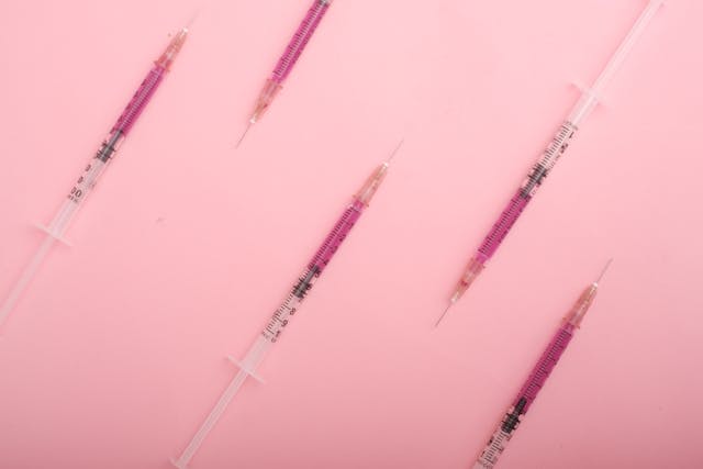 Vaccinul HPV pentru Fete: Protecția împotriva cancerului cervical și prevenirea infecției cu virusul Papiloma Uman