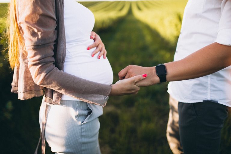 Evaluarea fertilității prin Histeroscopie – Beneficii pentru femeile care urmează FIV